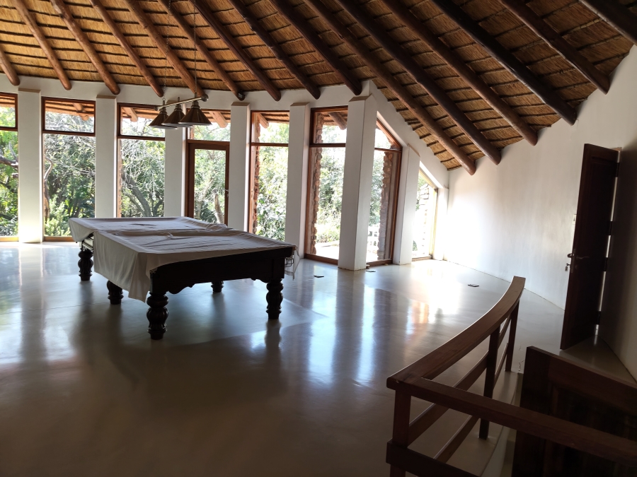 5 Bedroom Property for Sale in Broederstroom North West